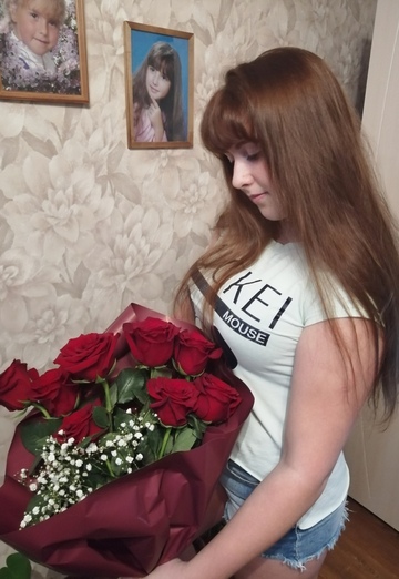 Моя фотография - Аня, 21 из Санкт-Петербург (@anya54103)
