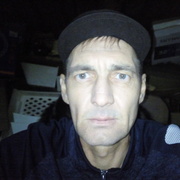 Виктор, 46, Чегдомын