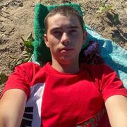 Виталий, 20, Астрахань