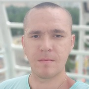 Денис 28 лет (Овен) Челябинск