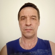 Михаил, 55, Псков