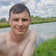 Александр, 26, Новосмолинский
