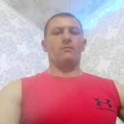 Илья, 40, Котово