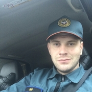 Геннадий, 27, Гдов