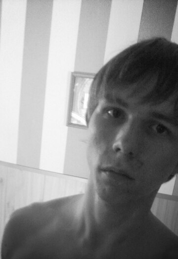Моя фотография - Дмитрий, 36 из Зеленогорск (@dmitriy111866)