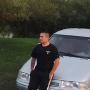 Денис, 21, Шадринск