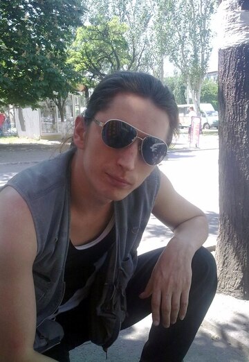 Моя фотография - Валерий, 40 из Артем (@valeriy32748)