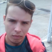 Артём Борисов, 24, Белогорск