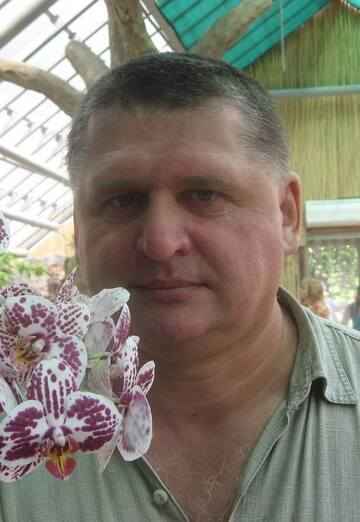 Моя фотография - Валерий, 61 из Киев (@valeriy79398)