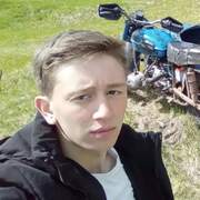 Анатолий, 19, Слободской