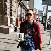 Иван, 25, Миллерово