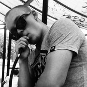 Денис, 25, Климовск
