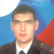 Артем, 38, Калининск