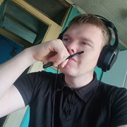 Пётр, 27, Артем
