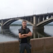 вячеслав, 26, Уяр
