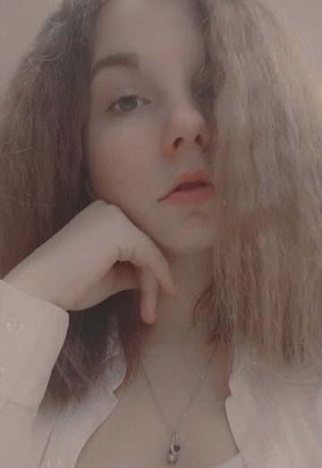 Моя фотография - Карина, 19 из Санкт-Петербург (@karinametlyaeva)