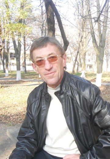 Моя фотография - Владимир, 67 из Малин (@khaliepa57)