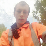 Денис, 19, Рославль