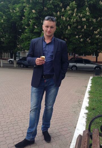 Моя фотография - Валерий, 38 из Вышгород (@valeriy31506)