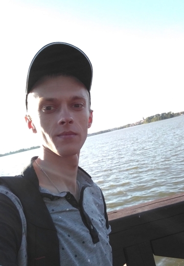 Моя фотография - Николай, 33 из Мирноград (@nikolay203260)