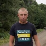 Михаил, 37, Сенгилей