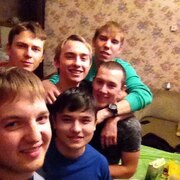 Николай, 25, Березовский