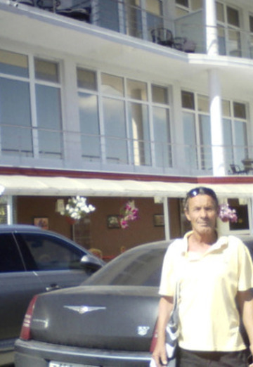 Моя фотография - Юрий, 68 из Феодосия (@uriy104177)