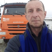 Юрий, 46, Воскресенское