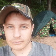 Виктор, 42, Уваровка
