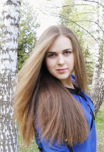 Benim fotoğrafım - Єlizaveta, 28  Rivne şehirden (@jelizaveta19)
