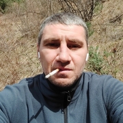 Felih Haev, 40, Алагир