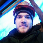 Михаил Ерошкин, 30, Ухта