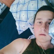 Виталий, 25, Сосновый Бор