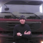 Иван, 42, Кировск