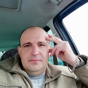Олег, 42, Рублево