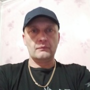 Александр, 37, Первомайское