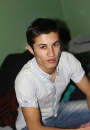 Моя фотография - Муслимбек, 33 из Балаково (@muslimbek5)