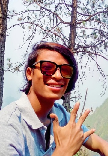 Моя фотография - Chain Smoker, 23 из Катманду (@chainsmoker)