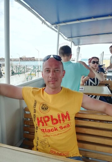 La mia foto - Sergey, 35 di Podol'sk (@sergey1043538)