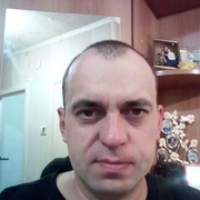 Sergey, 41, Карпинск