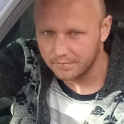 Андрей, 33, Людиново