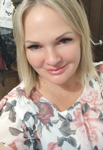 Arina (@arina031979) — my photo № 1