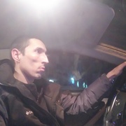 Анатолий, 32, Гурьевск