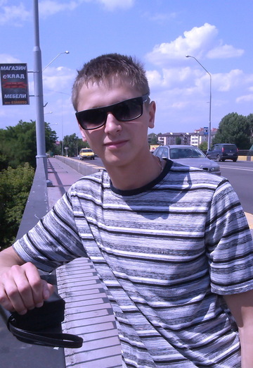 Моя фотография - Виталя, 31 из Брест (@vitalya1628)