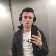 Aleksander 33 года (Козерог) Москва