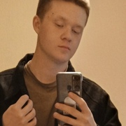 Максим, 20, Чита