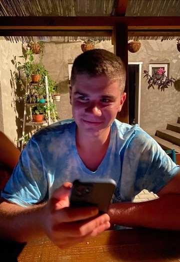 Krisztián (@krisztian18) — my photo № 1