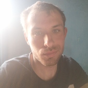 Илья, 26, Лесозаводск