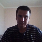 Виталий, 44, Репьевка