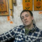 Александр, 37, Зуевка